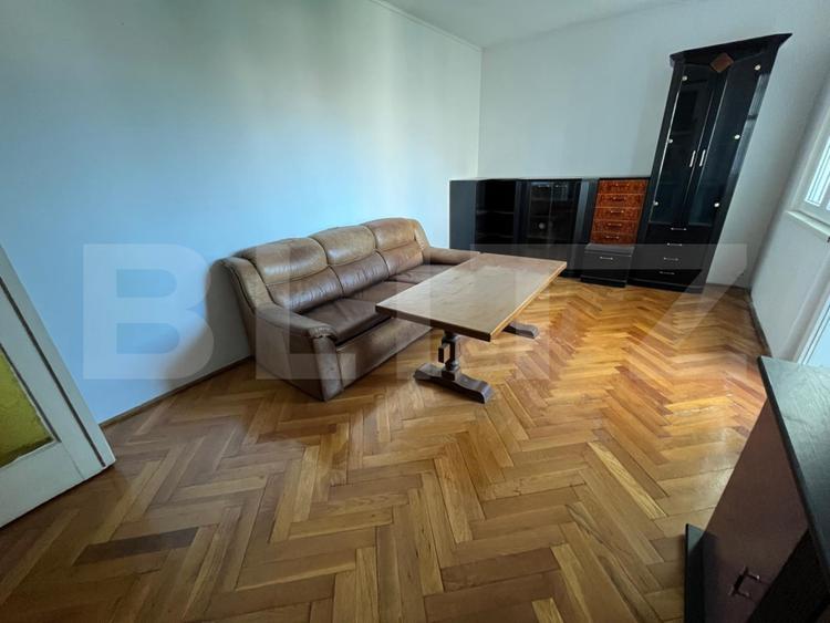 Apartament decomandat cu 3 camere, mobilat - Dacia