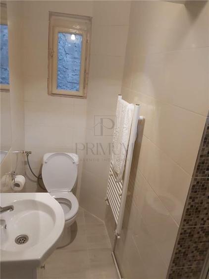 UNIRII - 3 CAM | 2 BAI | BOXA CF | RENOVAT - RESTAURAT | ARHITECTURAL |