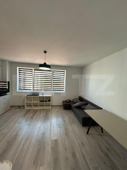 Studio 43 mp, Balcon, Nisa de Dormit, Parcul Feroviarilor, Semicentral