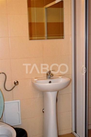 Pensiune de vanzare in Talmaciu judetul Sibiu renovata cu 26 camere