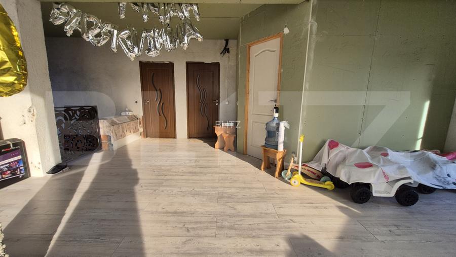 Casa 5 camere, 248 mp, teren 496 mp, zona Closca - 9