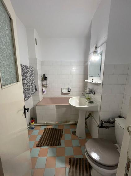 Apartament 4 camere 2 bai Central
