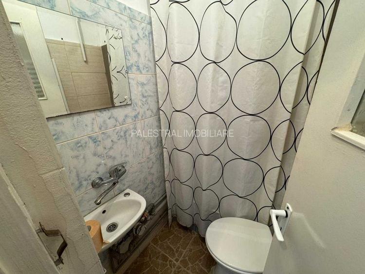 Apartament 4 camere Centrul Civic-CEC Bank,etajul 4,139000 Euro - 4