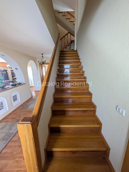 Casa de vanzare in Sinaia - Furnica, Castelul Peles - 5