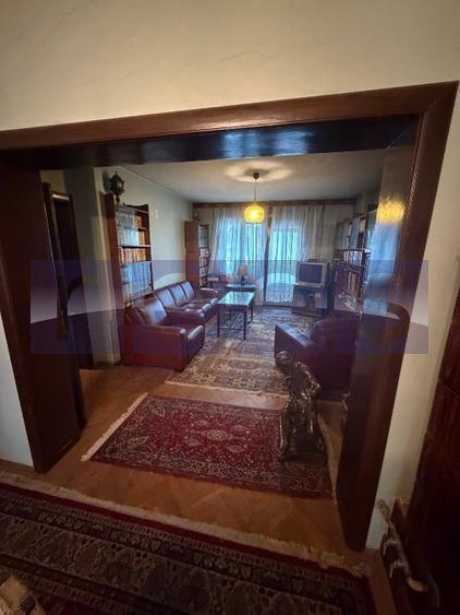 VANZARE 3 CAMERE DECOMANDAT - GARAJ
