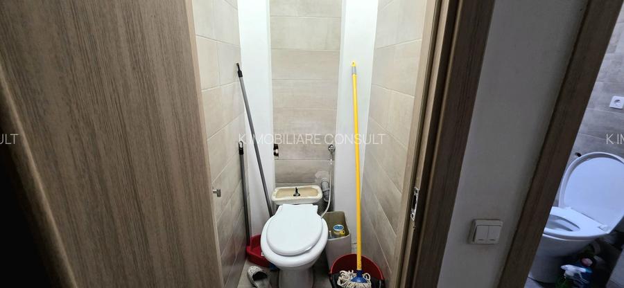 Apartament 2 camere de vânzare în zona Universitate ideal investitie - 9