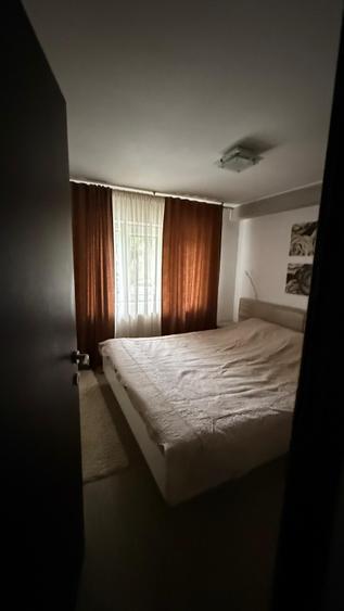Apartament 3 camere zona Stefan Cel Mare