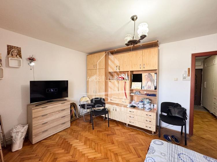Apartament 2 camere, centrala proprie, mobilat si utilat, Soarelui
