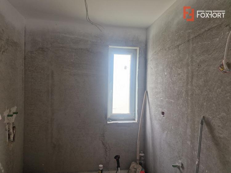 Casa cu 5 camere, 617 mp teren, Mosnita Veche