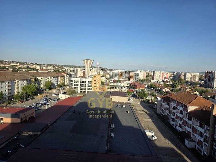 Apartament modern cu 2 camere / priveliste panoramica si terasa generoasa