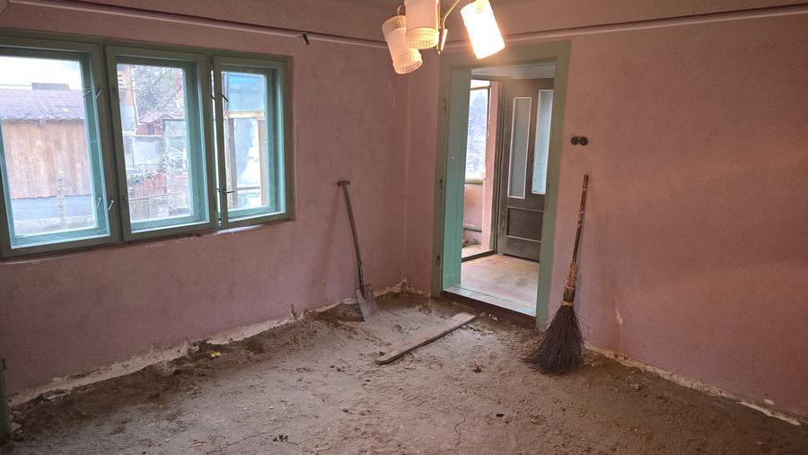 Vand casa in Deva pe un singur nivel, zona Aurel Vlaicu, suprafata de teren 922