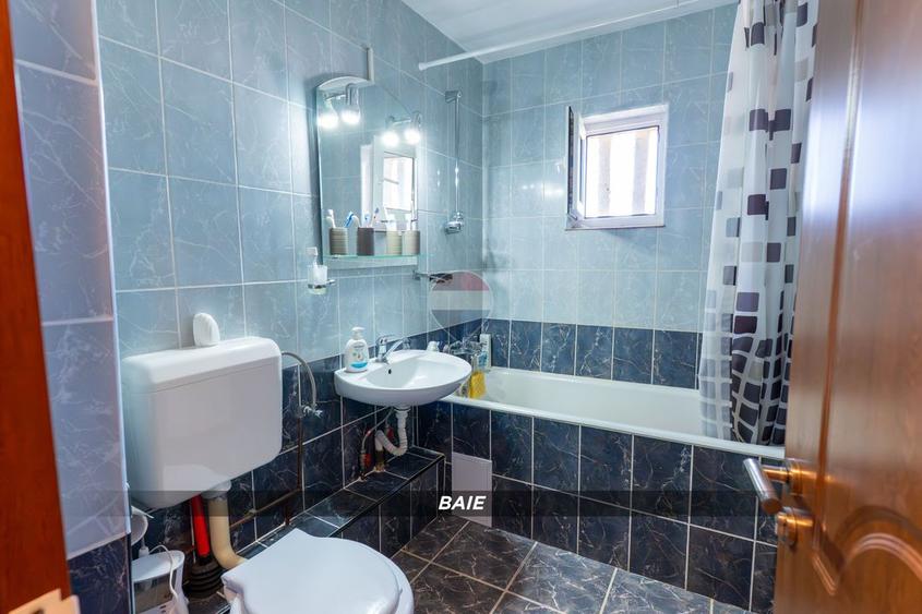 Apartament cu 3 camere de vanzare in zona Ultracentrala