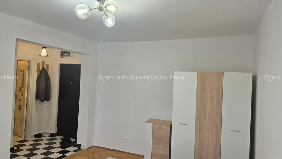 Inchiriez garsoniera decomandata in Deva, zona I. Creanga, suprafata utila 29 mp - 4