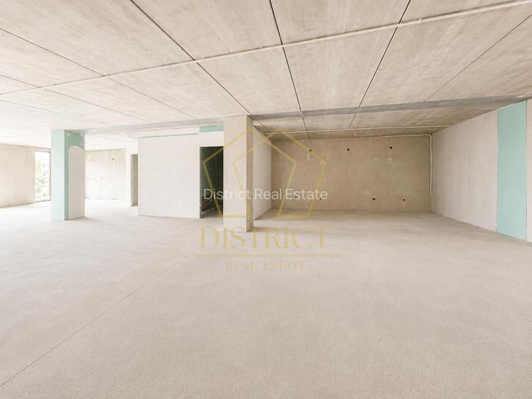 Spatiu comercial de 178mp | SAD | Central - 7