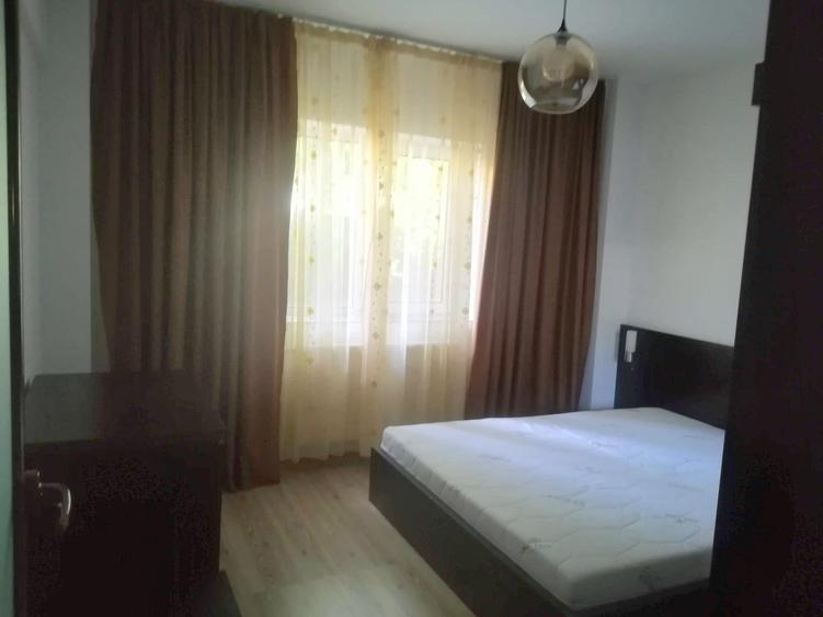 Apartament de 2 camere, zona Tatarasi