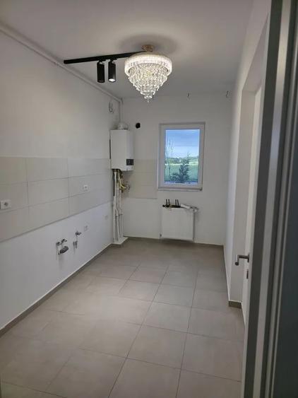 Apartament nemobilat, zona Prelungire Ghencea + 2 locuri de parcare