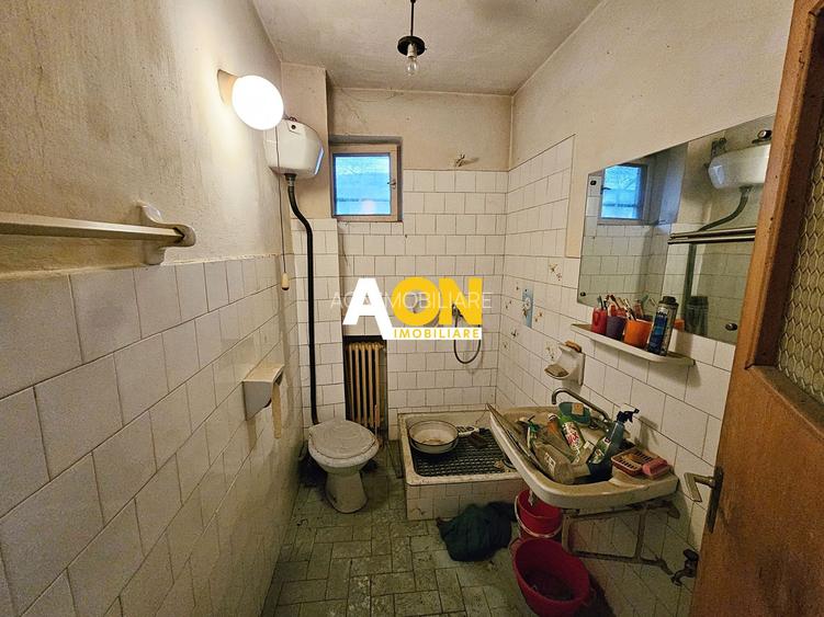 Casa cu 7 camere, 700 mp teren, deschidere la 2 strazi, zona Centru - 12