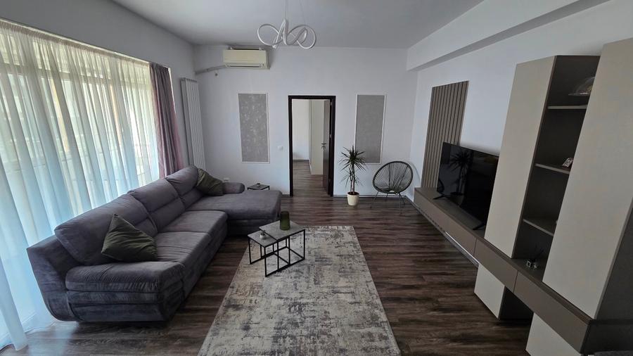Apartament 3 camere | 80 mp | Parcare | Bloc 2015 | Zona 9 Mai, Ploiești