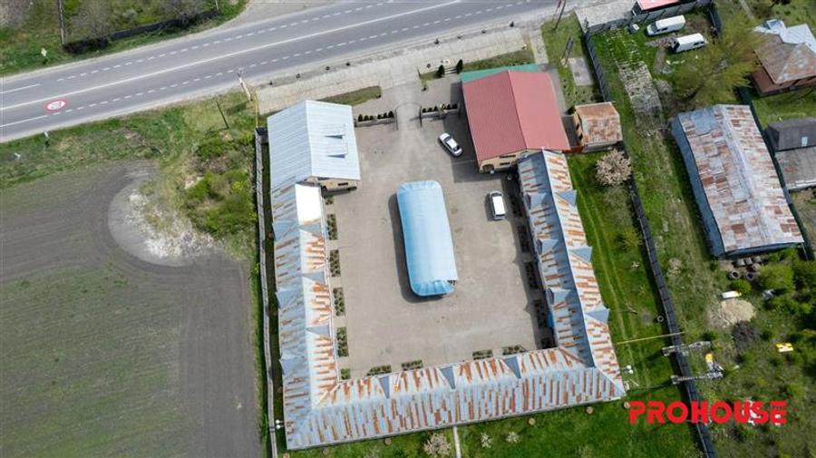 Pensiune + 4,7 Ha teren E85 Roman - Neamț - Afacere la cheie