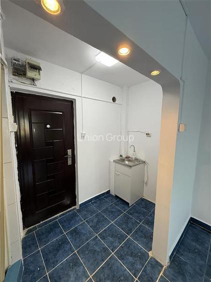Garsoniera de Vanzare, Zona Poarta 6, Recent Renovata - 3