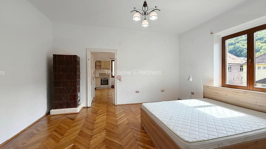 Apartament cu Acces la Curte Garaj Inclus - 21
