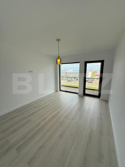 Apartament, decomandat, cu 2 camere - ansamblu nou 2024