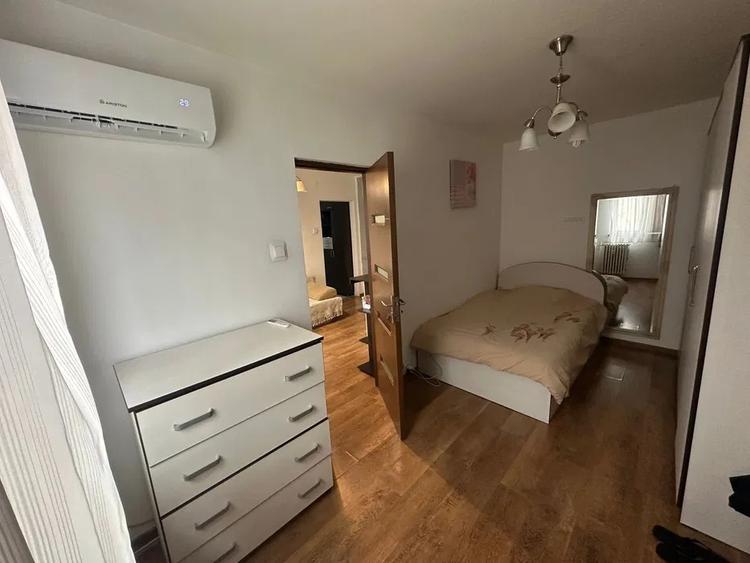 Apartament cu 2 camere, etaj 3/4, zona Tatarasi