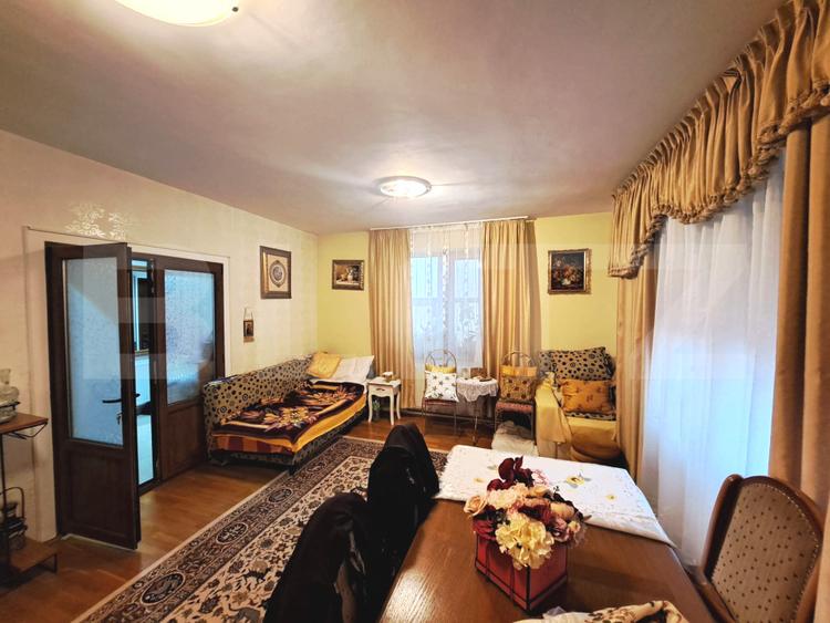 Casă spațioasă P+E+M de vânzare – Hărman | 5 camere | Curte 500 mp
