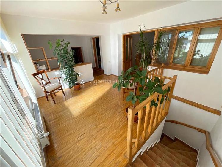 Casa de vanzare P+M zona centrala Tulcea - 36