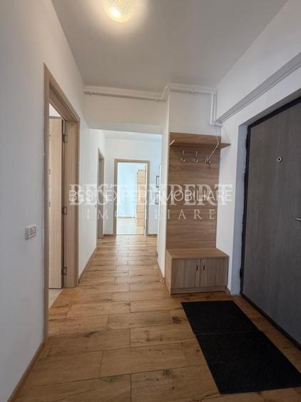 2 Camere Decomandat | Etaj 3/5 | Parcare Exterioară | Centrală ProprIe