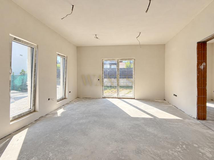 Casa Pe un Nivel - SU 90MP I Teren 490MP - la Intrare in Campenesti