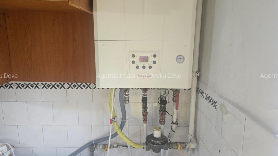 Vand  apartament de 3 camere decomandat in Deva, parter,  str. Bejan, - 7