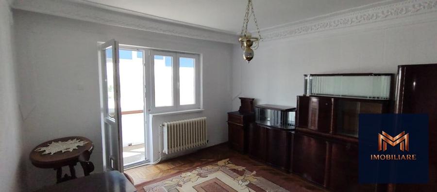 Apartament 2 camere,D, etaj 8 cu lift nou,zona centrala_Liceu Eminescu