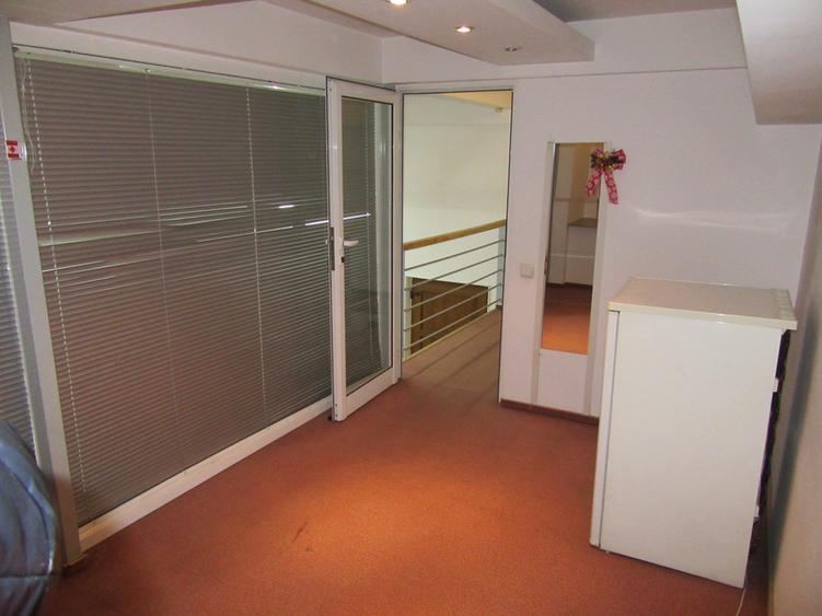Vanzare Spatiu Birou Sala Palatului - Hotel Opera - Parc Cismigiu