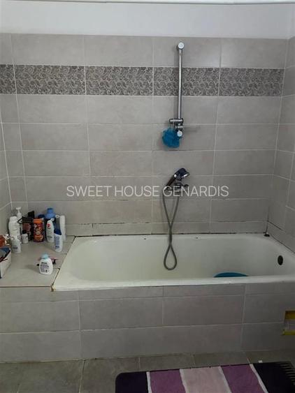 Apartament in casa inchiriere Fagaras Zona Centrala - 12