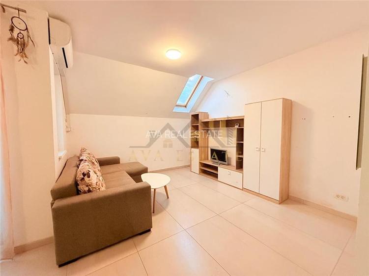 Apartament  2 camere,  semidecomandat, 52 mp - Zona Buziasului - 4