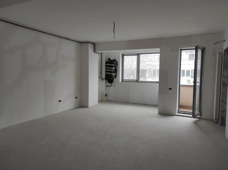 City Park - Apartament cu 2 camere ,  Bloc NOU , centrala gaze,et.3