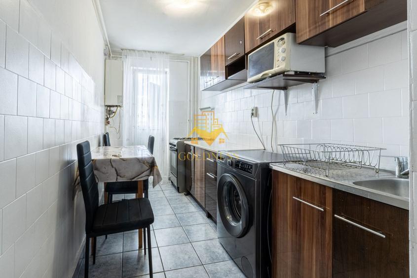 3 camere, decomandate, Manastur str. Mehedinti Zona Izlazului, BIG