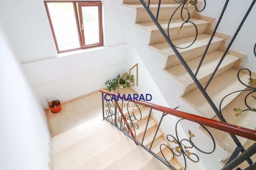 Apartament cu priveliste - 3 camere - vânzare Laminorului - Bucurestii Noi