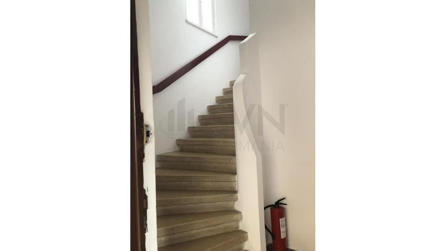 REA1012659 Apartament in vila Casin