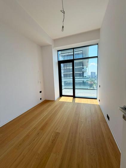 Etaj 12 | Tavane 3.5 m | Terasă generoasă