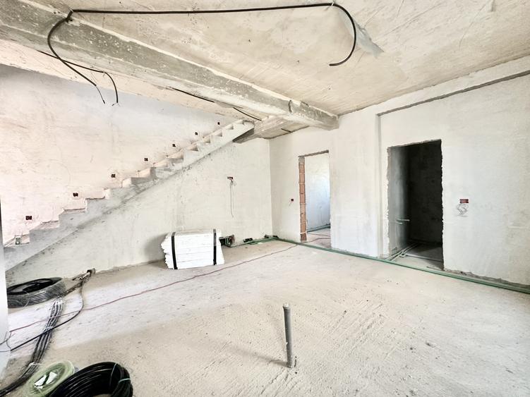 Duplex individual cu garaj propriu si 133 mp utili in Mosnita Noua - Mcity
