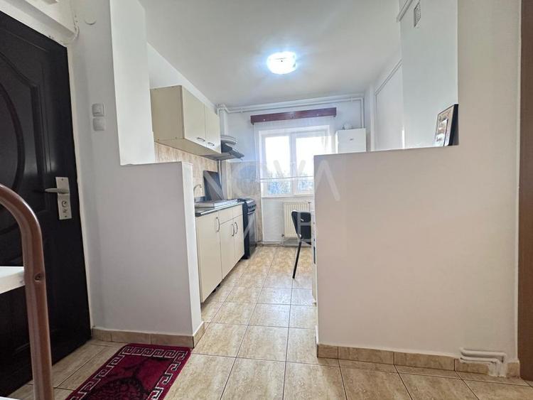 Garsoniera de inchiriat, parter, Strada Siretului