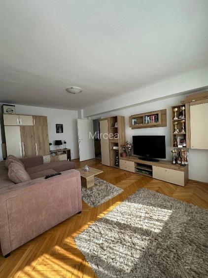 PF - ZONA CENTRALA-CIPARIU - Apartament 2 camere decomandat - 2