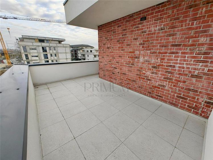 MEHALA - DECOMANDAT - 2 CAMERE - CENTRALA PROPRIE - TERASA GENEROASA 45MP