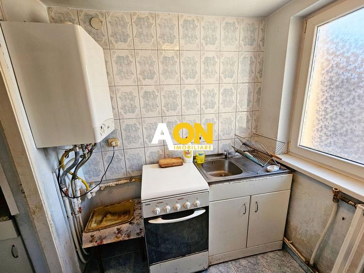 Casa cu 2 corpuri de cladire, 744 mp teren, toate utilitatile, Micesti