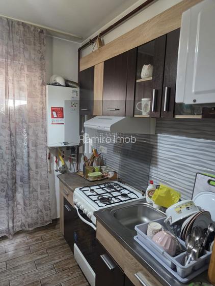 Apartament 3 camere decomandat Drumul Binelui Metalurgiei - 11