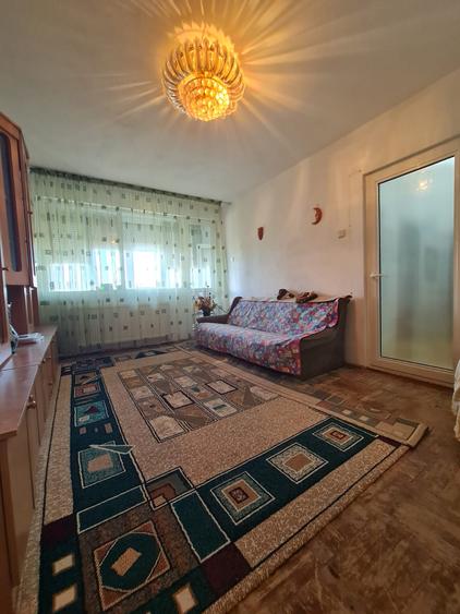 Vanzare apartament 2 camere, in Galati, Micro 16, liber