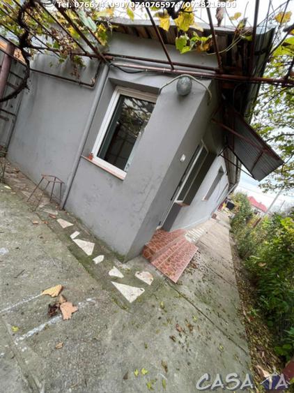 Casa 6 Camere P+1, Targu-Carbunesti