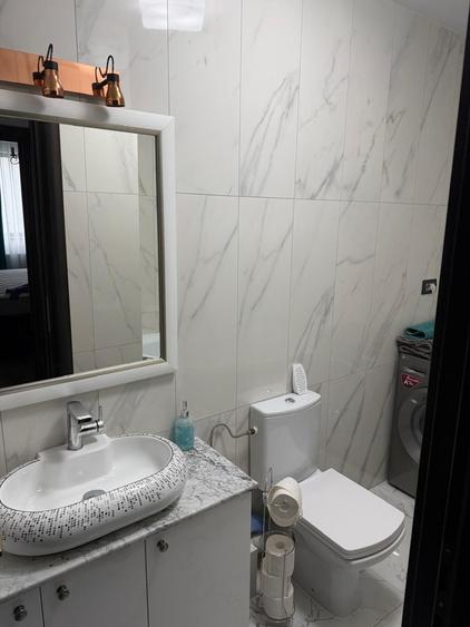 Apartament 4 Camere in Titan cu Loc de Parcare